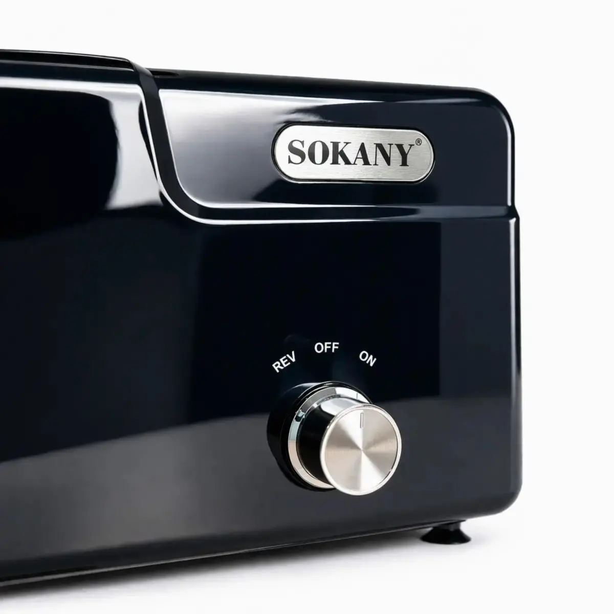 Шнекова м'ясорубка SOKANY SK-06044 2800 Вт з продуктивністю до 3 кг/хв